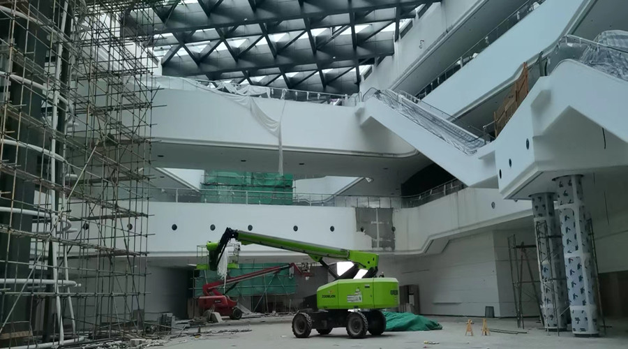 東莞麻涌文化藝術(shù)中心在飾紀上品定制GRG天花,合作共贏!