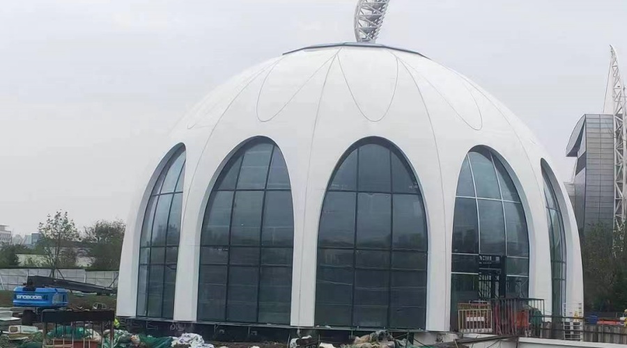 天津泰達(dá)時(shí)尚廣場--飾紀(jì)上品UHPC幕墻板項(xiàng)目