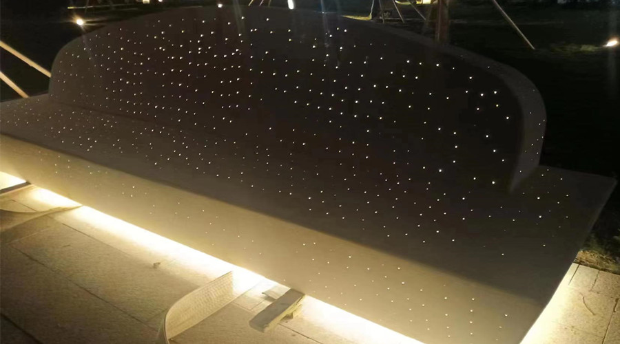 合作已成習(xí)慣 海南三亞鳳凰島UHPC透光坐凳樹池再次下單