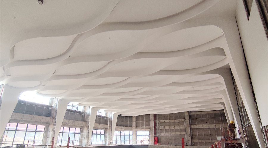 深汕高中園游泳館GRG吊頂工程 深汕高中園游泳館GRG吊頂工程