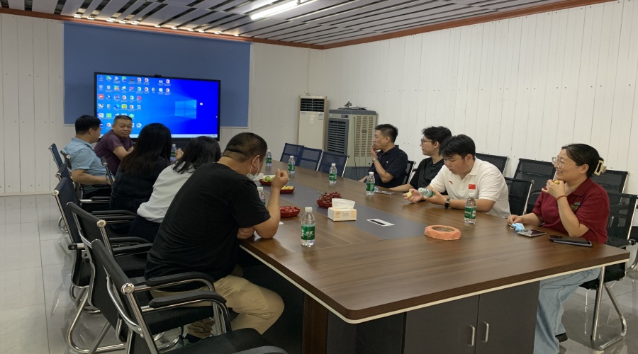 飾紀(jì)上品GRG廠家熱烈歡迎清遠(yuǎn)企業(yè)家協(xié)會 山東慶云工商聯(lián)領(lǐng)導(dǎo)蒞臨指導(dǎo) 飾紀(jì)上品GRG廠家熱烈歡迎清遠(yuǎn)企業(yè)家協(xié)會 山東慶云工商聯(lián)領(lǐng)導(dǎo)蒞臨指導(dǎo)