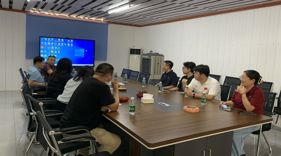 飾紀(jì)上品GRG廠家熱烈歡迎清遠(yuǎn)企業(yè)家協(xié)會 山東慶云工商聯(lián)領(lǐng)導(dǎo)蒞臨指導(dǎo) 飾紀(jì)上品GRG廠家熱烈歡迎清遠(yuǎn)企業(yè)家協(xié)會 山東慶云工商聯(lián)領(lǐng)導(dǎo)蒞臨指導(dǎo)