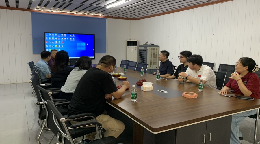 飾紀(jì)上品GRG廠家熱烈歡迎清遠(yuǎn)企業(yè)家協(xié)會 山東慶云工商聯(lián)領(lǐng)導(dǎo)蒞臨指導(dǎo) 飾紀(jì)上品GRG廠家熱烈歡迎清遠(yuǎn)企業(yè)家協(xié)會 山東慶云工商聯(lián)領(lǐng)導(dǎo)蒞臨指導(dǎo)