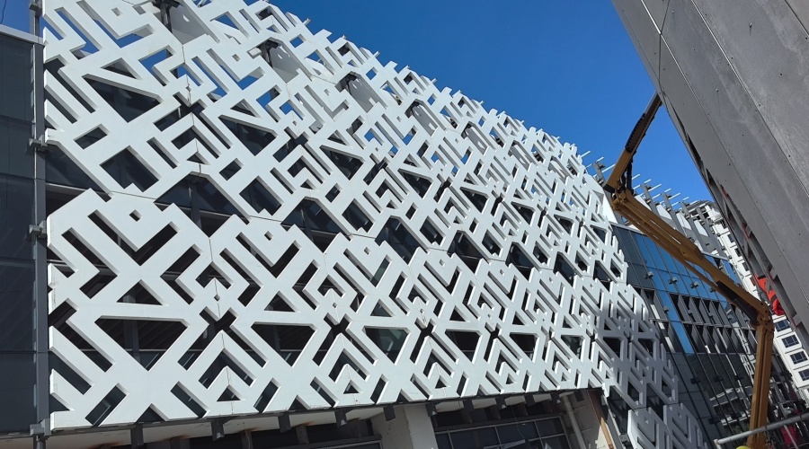 UHPC鏤空幕墻板安裝 UHPC鏤空幕墻板安裝