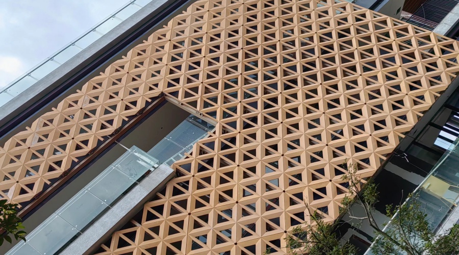 惠州茶園UHPC鏤空幕墻板完工落地效果